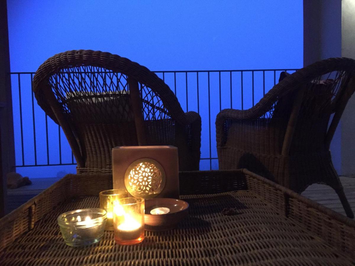 nido d'amore Dernice Esterno foto