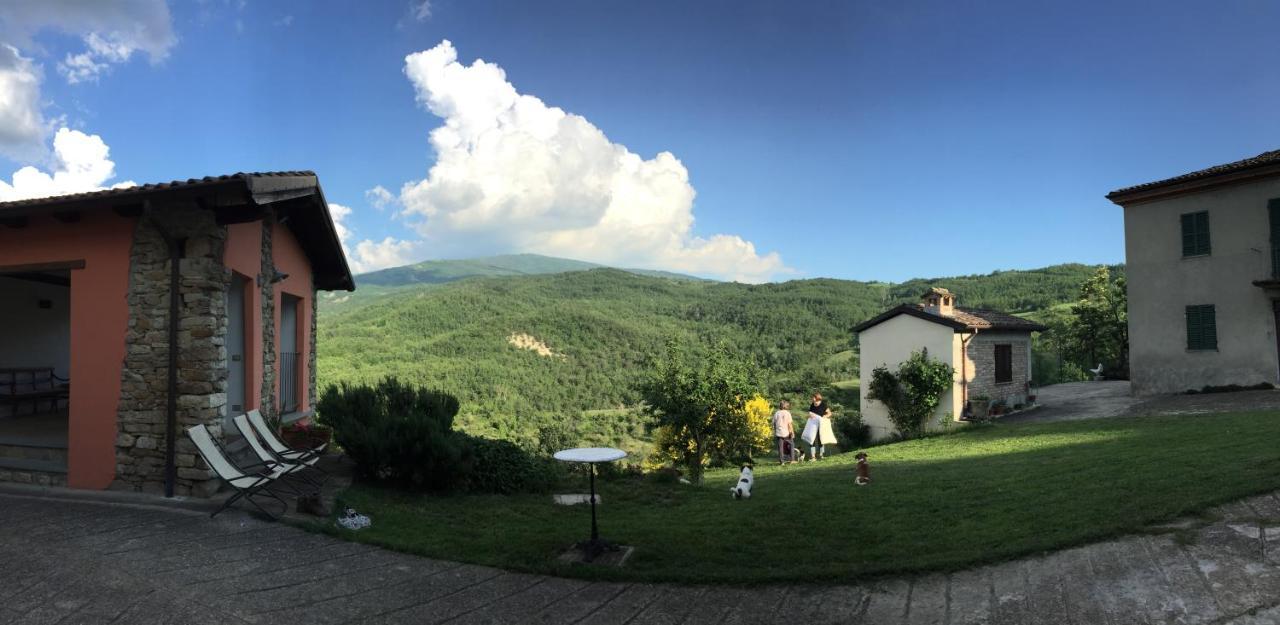 nido d'amore Dernice Esterno foto