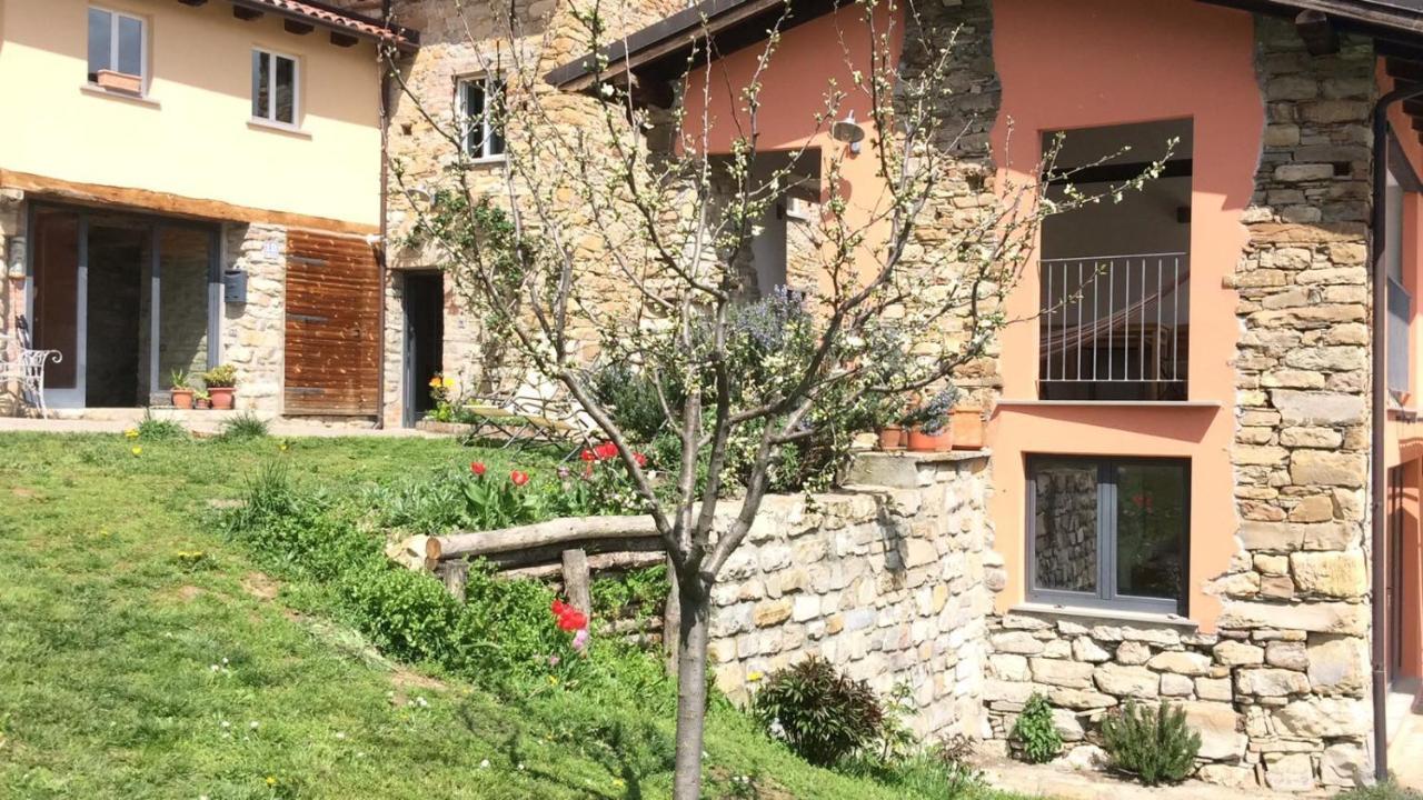 nido d'amore Dernice Esterno foto