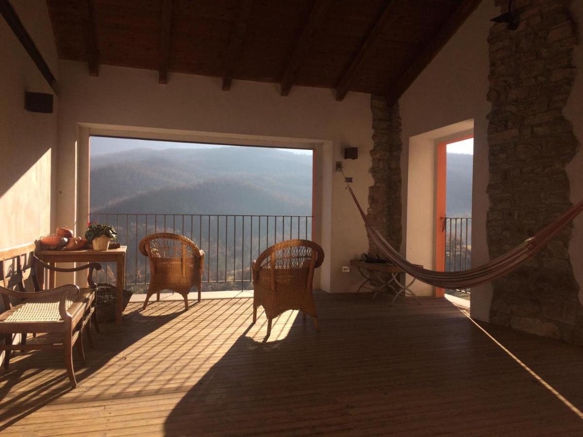 nido d'amore Dernice Esterno foto