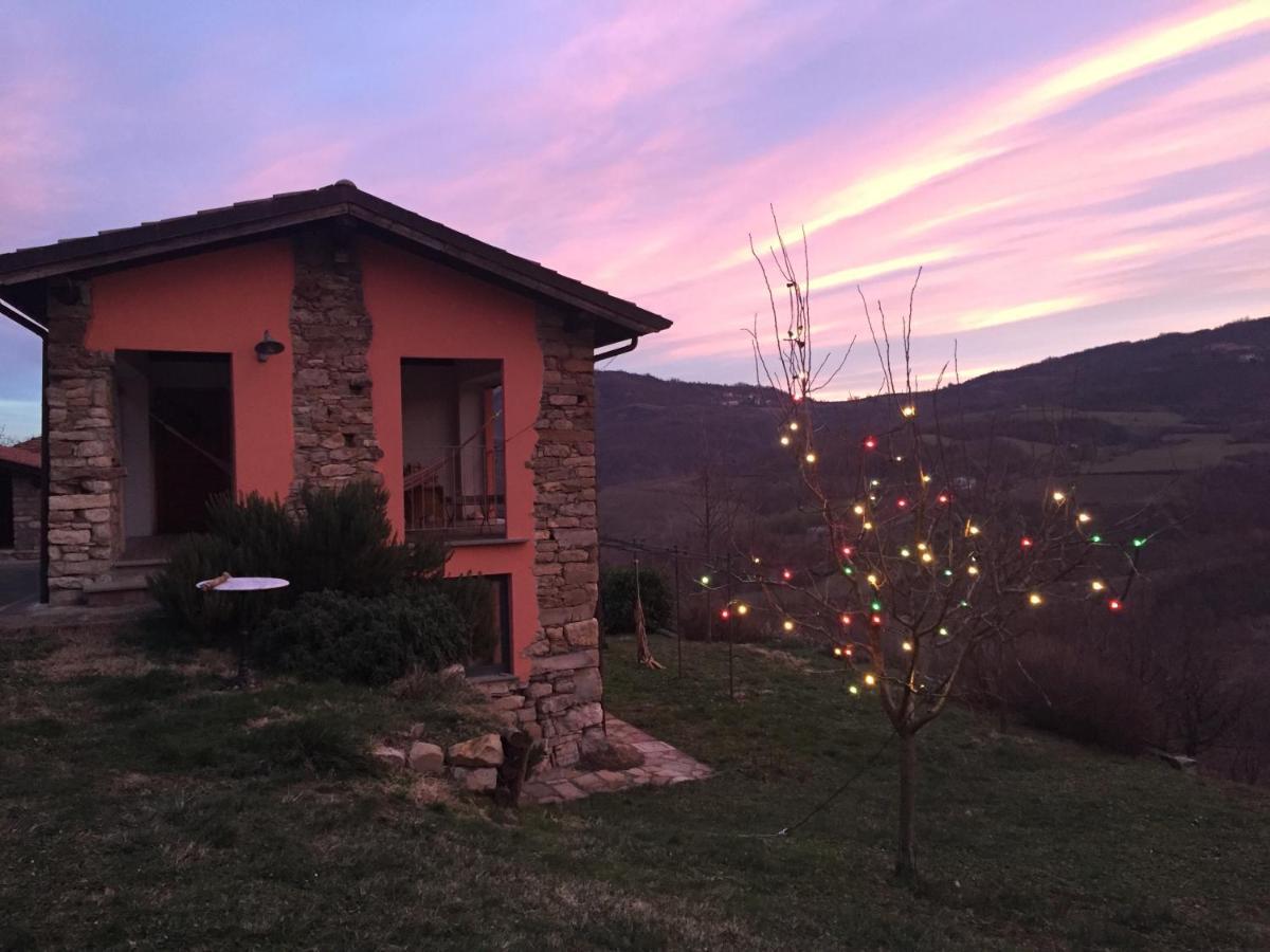 nido d'amore Dernice Esterno foto